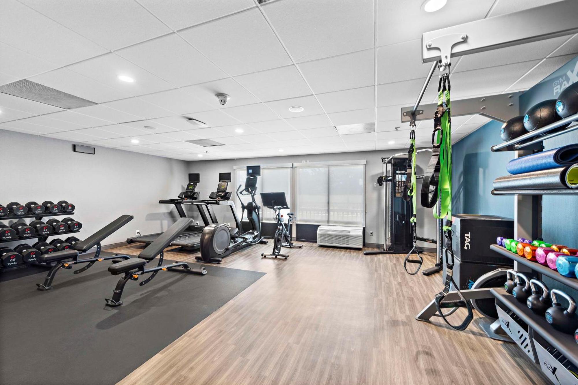 Hampton Inn Los Angeles Airport Lennox Экстерьер фото