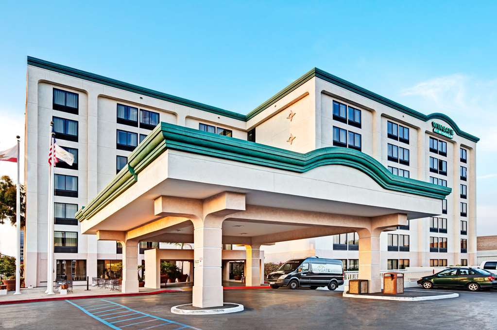 Hampton Inn Los Angeles Airport Lennox Экстерьер фото